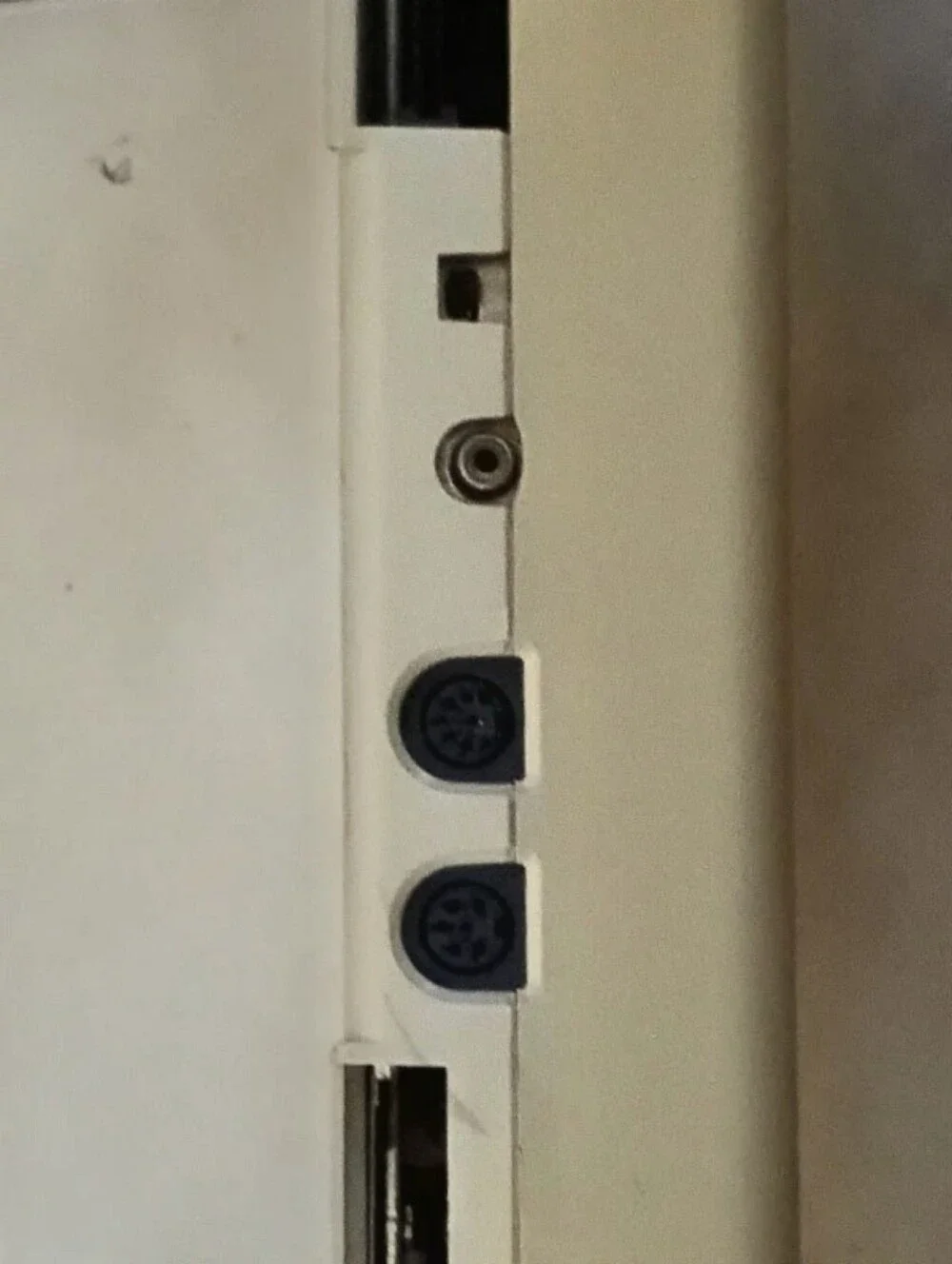 commodore international authentic 64